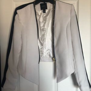 Forever 21 cropped blazer with gold zipper